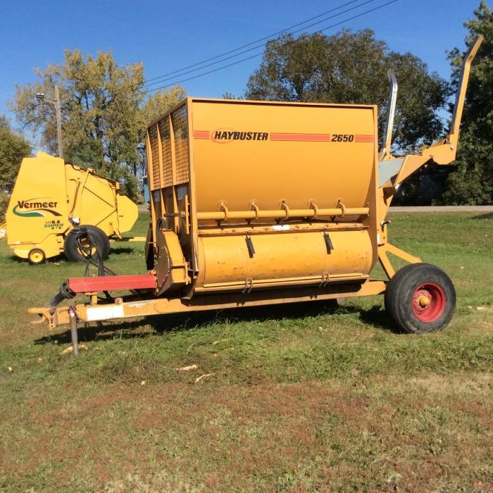 Haybuster 2650 Bale Processor