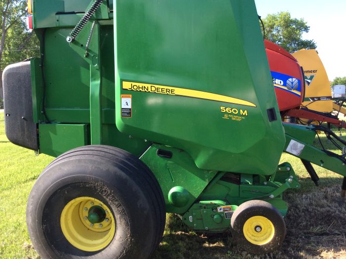 JD 560M Baler / Field Ready / Excellent Condition