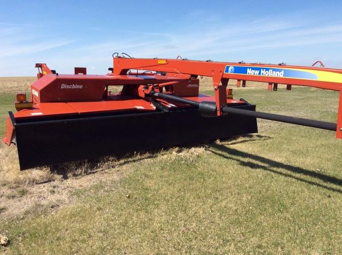 NH H7460 Disc Bine