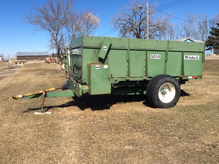 Wishek 5014 Feedwagon